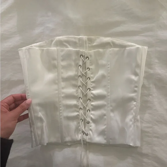 Danielle Guizio Satin Corset - Picture 5 of 6